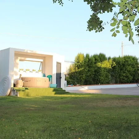 Nyaraló G
